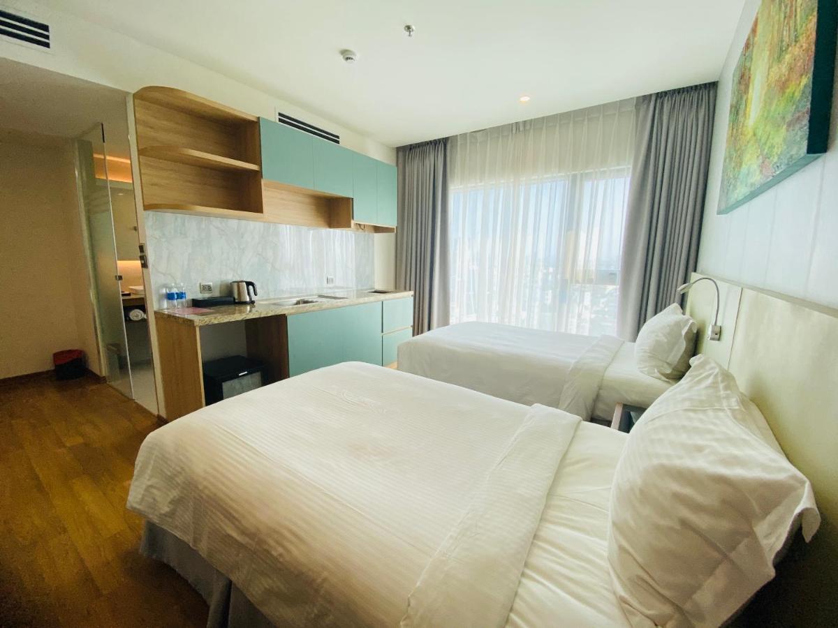 Nam Hotel & Residences Da Nang Exterior photo
