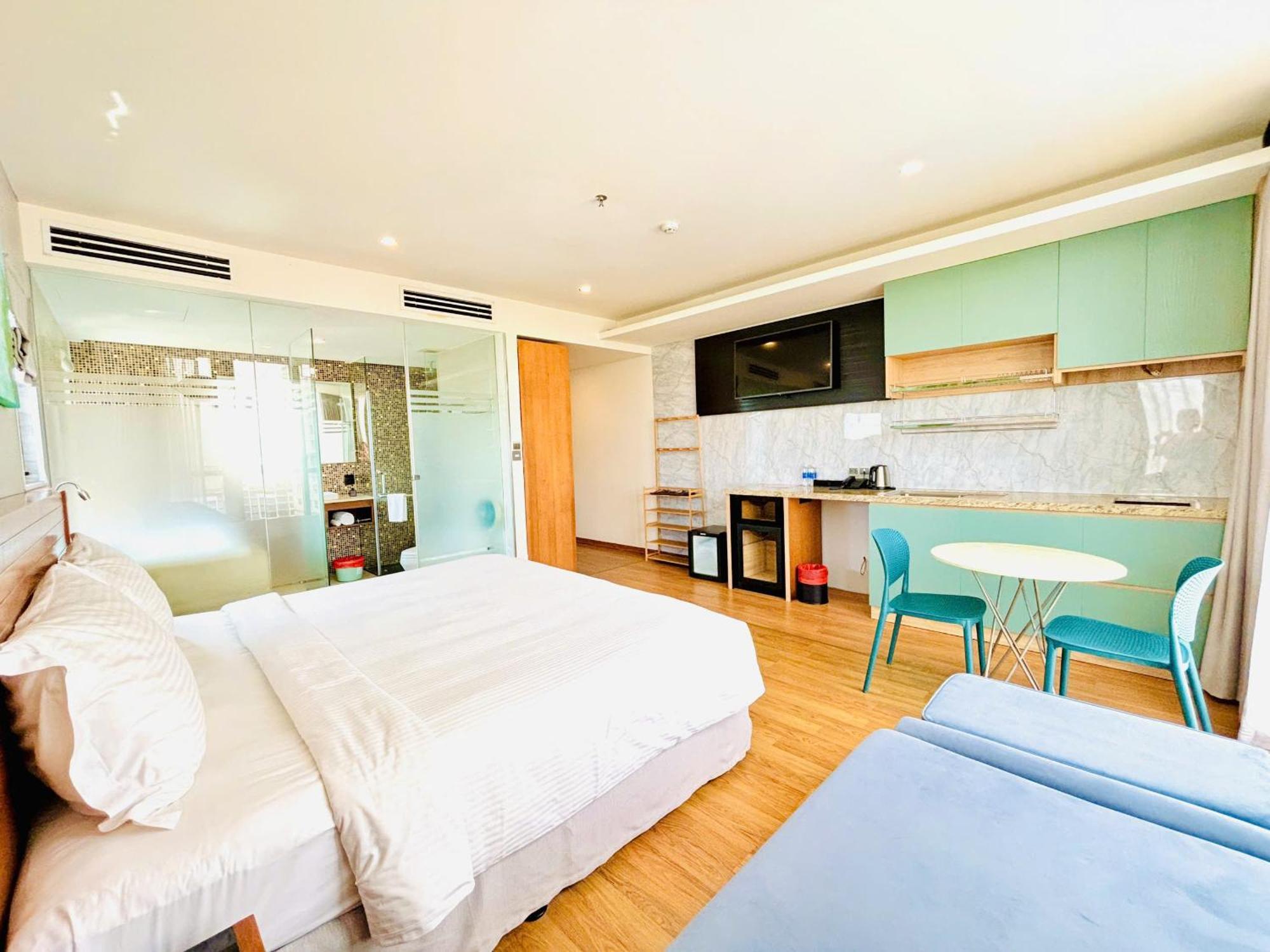Nam Hotel & Residences Da Nang Exterior photo